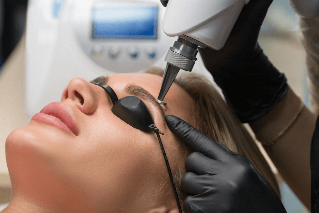 How a Beautician Saved Over $300,000 on Their First Retail Lease!